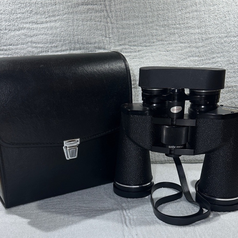 Vintage Sears Discoverer Zoom Binoculars & Case